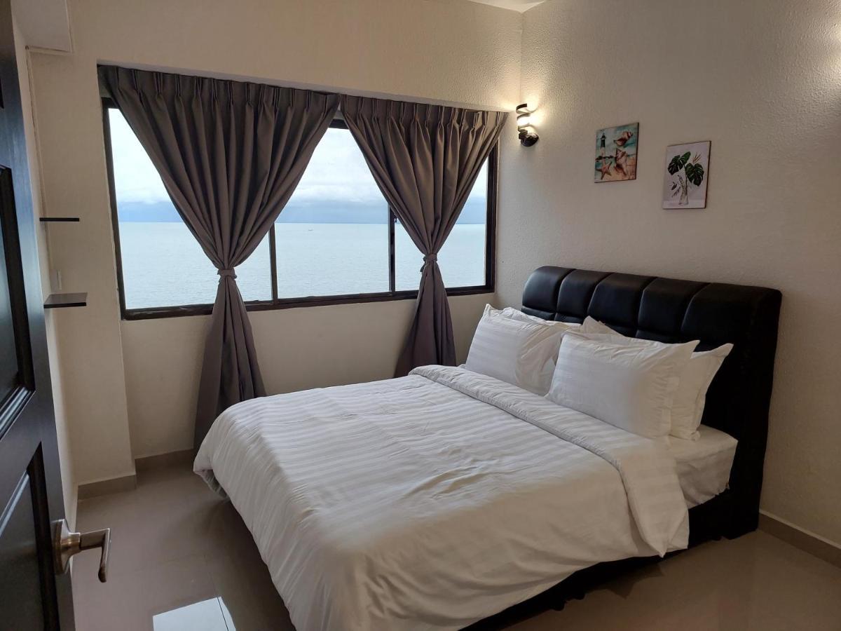 Batu Ferringhi Luxury Seaview Suite - 3Br Extérieur photo